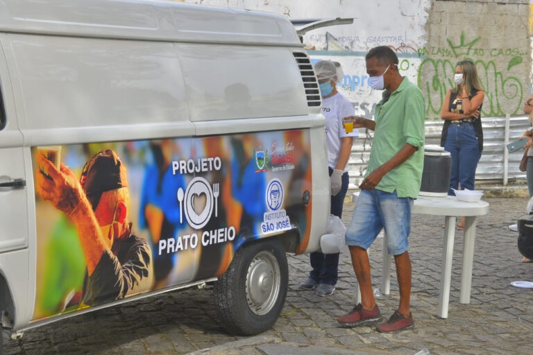 Tá na Mesa: Governo lança edital para contratação de restaurantes