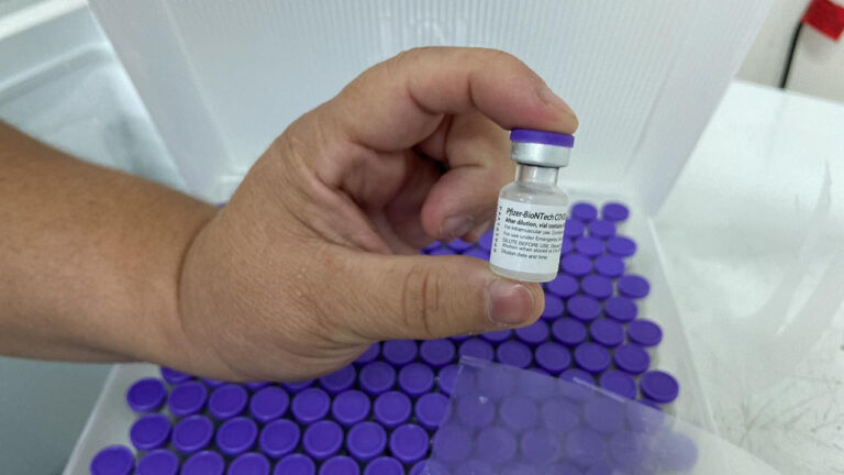 SES distribui 42.660 doses de vacinas contra a covid-19