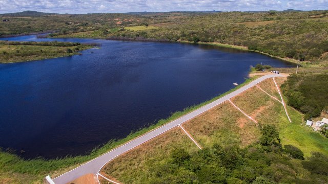 Governador João Azevêdo anuncia investimento de R$ 22 milhões para construção de barragem no Curimataú paraibano