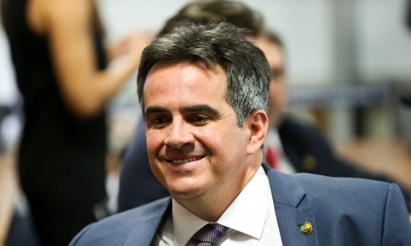 Aliados de Bolsonaro dificultam isenção do IR para quem ganha até R$ 5 mil e favorecem milionários, apontam economistas