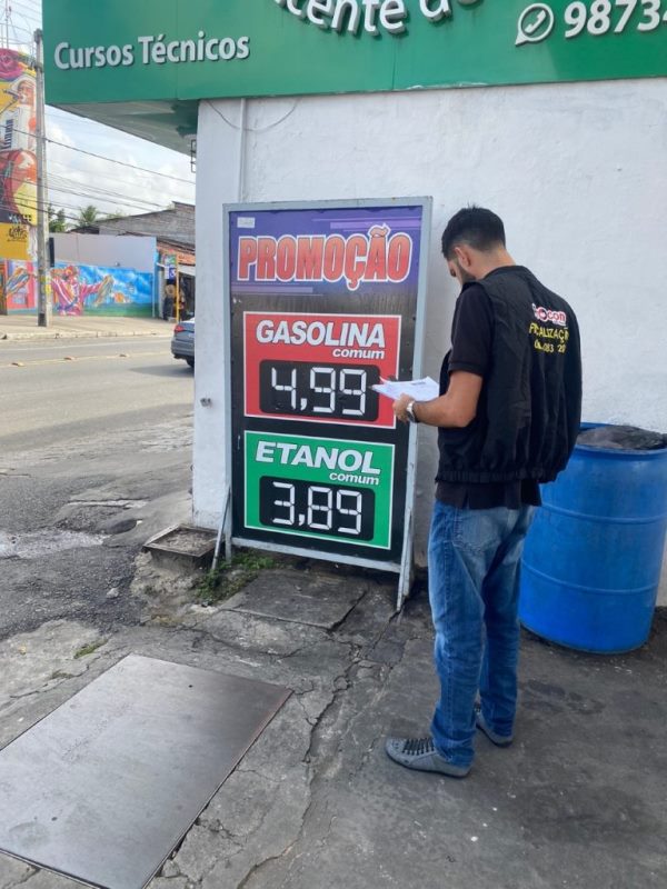 Pesquisa do Procon-JP encontra preço da gasolina oscilando entre R$ 4,590 e R$ 5,050