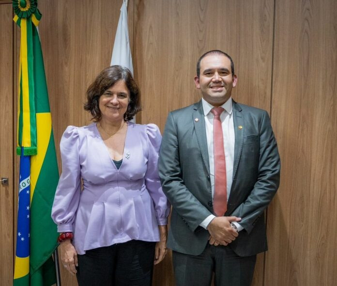 ‘Opera Paraíba’ é elogiado por Ministra da Saúde, que defendeu programa em todo Brasil