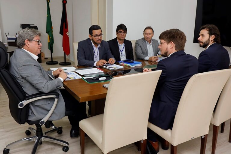 Governo do Estado e Agência Francesa de Desenvolvimento assinam acordo para financiamento de projetos de abastecimento e saneamento na Paraíba