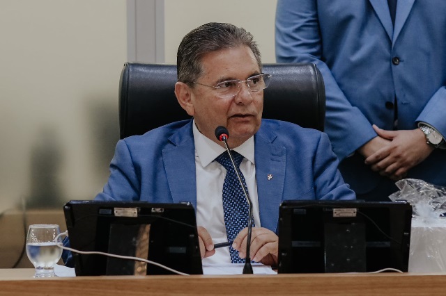 Adriano Galdino apresenta voto de repúdio contra desembargador do Paraná que atacou o Nordeste