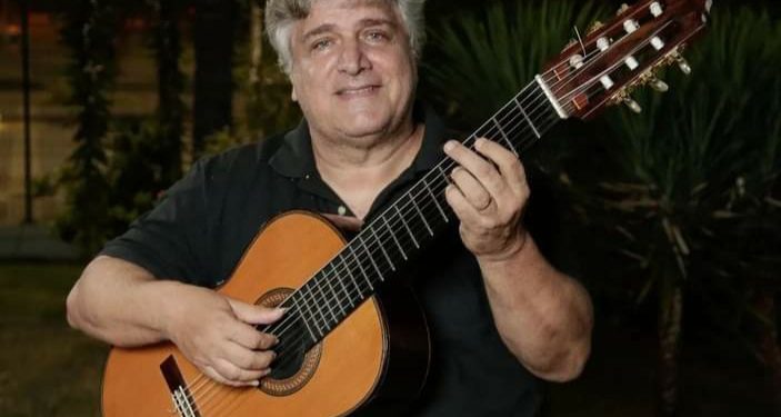 Sabadinho Bom apresenta o instrumentista Jorge Simas e seu violão sete cordas 