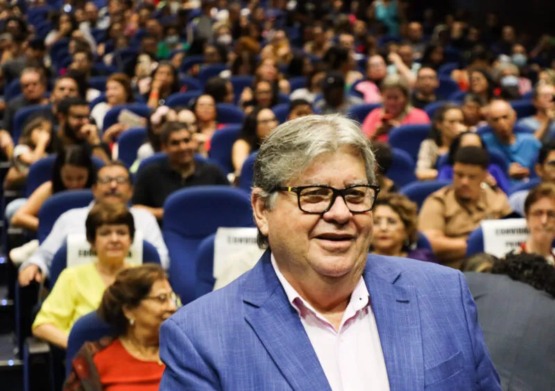 Governador apresenta obras e serviços com recursos das emendas parlamentares