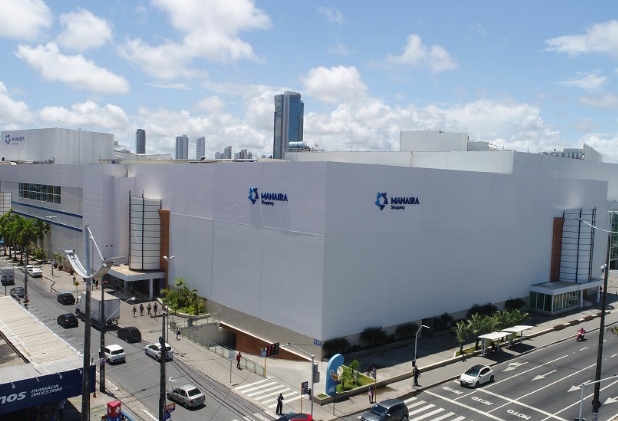 Manaira e Mangabeira Shopping funcionam em horário normal durante o Carnaval