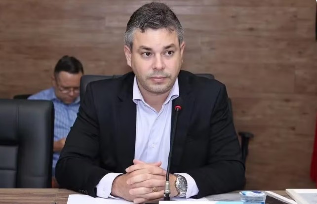 TRE-PB cassa mandato do prefeito de Cabedelo, da vice-prefeita e de vereador