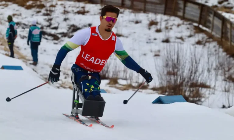 Cristian Ribeira fatura 2 ouros no para esqui cross-country na Noruega
