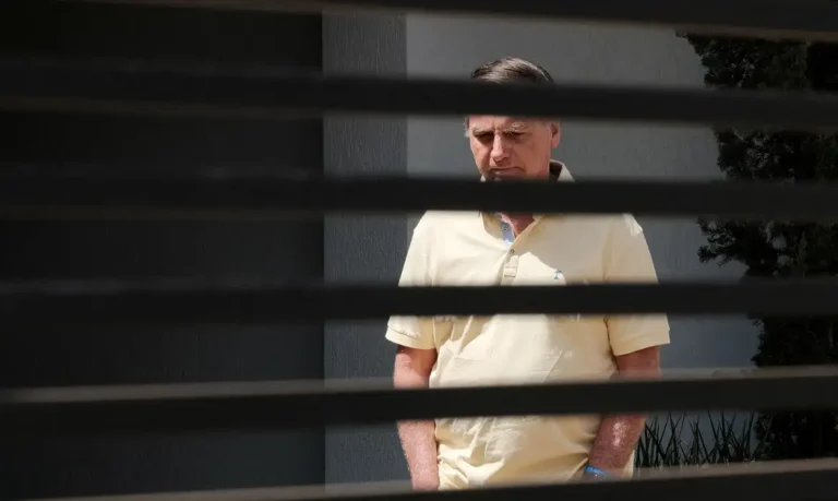 Após audiência de custódia, STF mantém prisões de Bolsonaro e mais 5