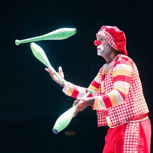 Caravana Interatos chega a Salgadinho com oficina de circo e espetáculo de dança
